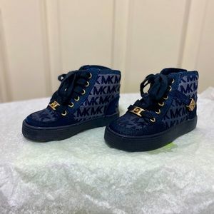 Michael kors kids shoes